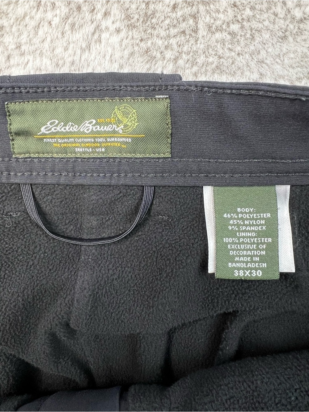 Eddie Bauer Pants Men 38x30 Black Hiking Cargo Fleece Lined Outdoors Outerwear - Picture 2 of 9